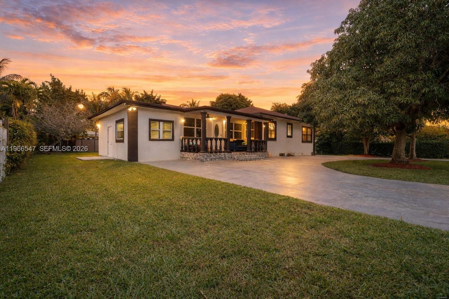 65 NW 118th St Miami, FL 33168