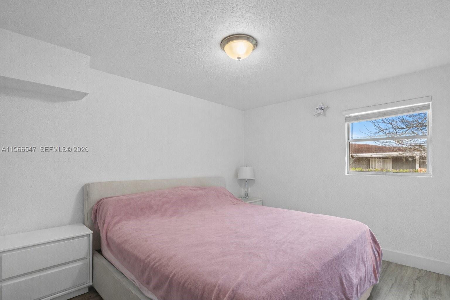 65 NW 118th St Miami, FL 33168