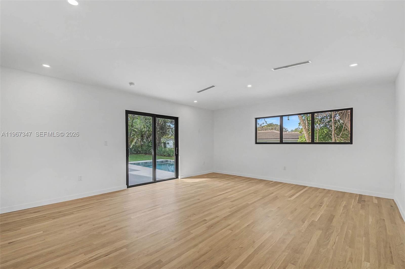 12940 SW 73rd Ave Pinecrest, FL 33156