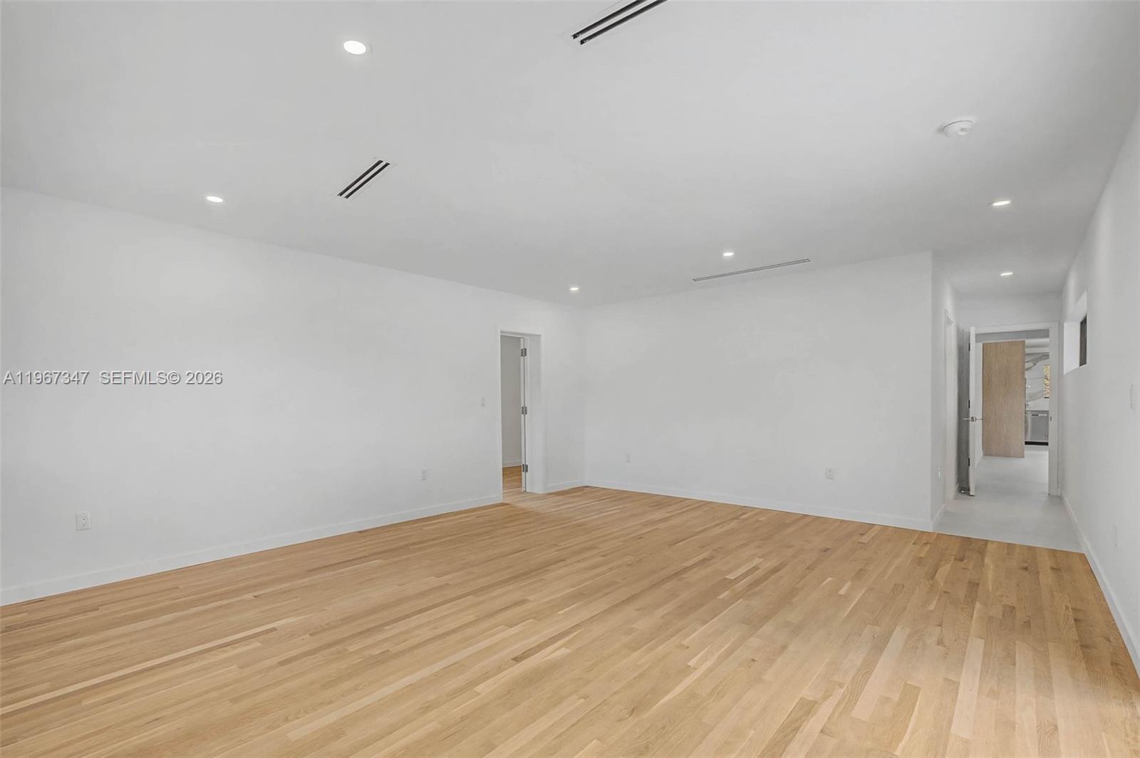 12940 SW 73rd Ave Pinecrest, FL 33156