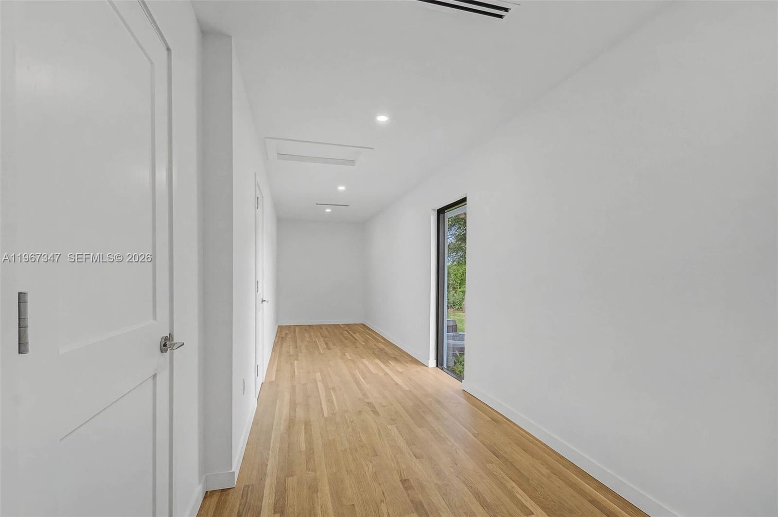 12940 SW 73rd Ave Pinecrest, FL 33156