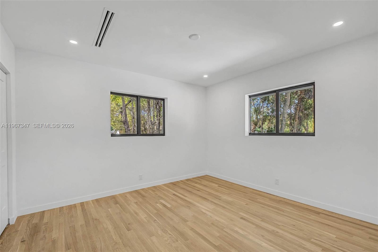 12940 SW 73rd Ave Pinecrest, FL 33156