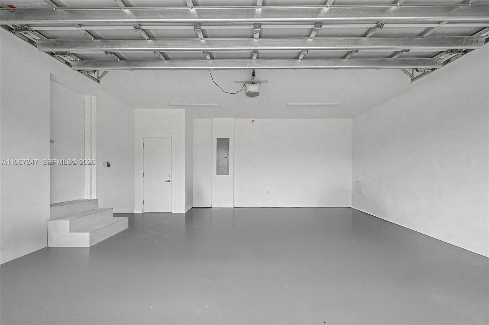 12940 SW 73rd Ave Pinecrest, FL 33156