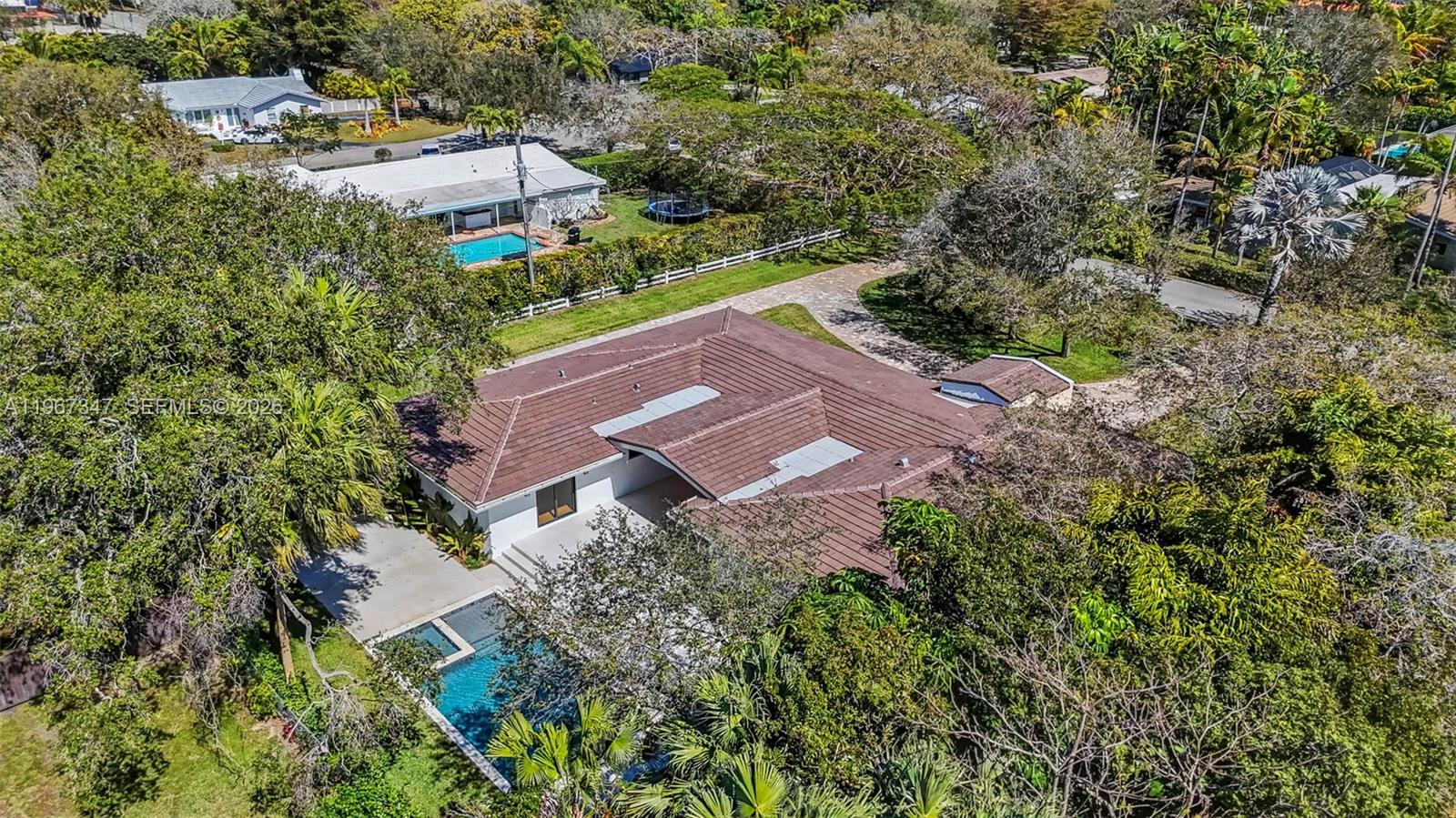 12940 SW 73rd Ave Pinecrest, FL 33156