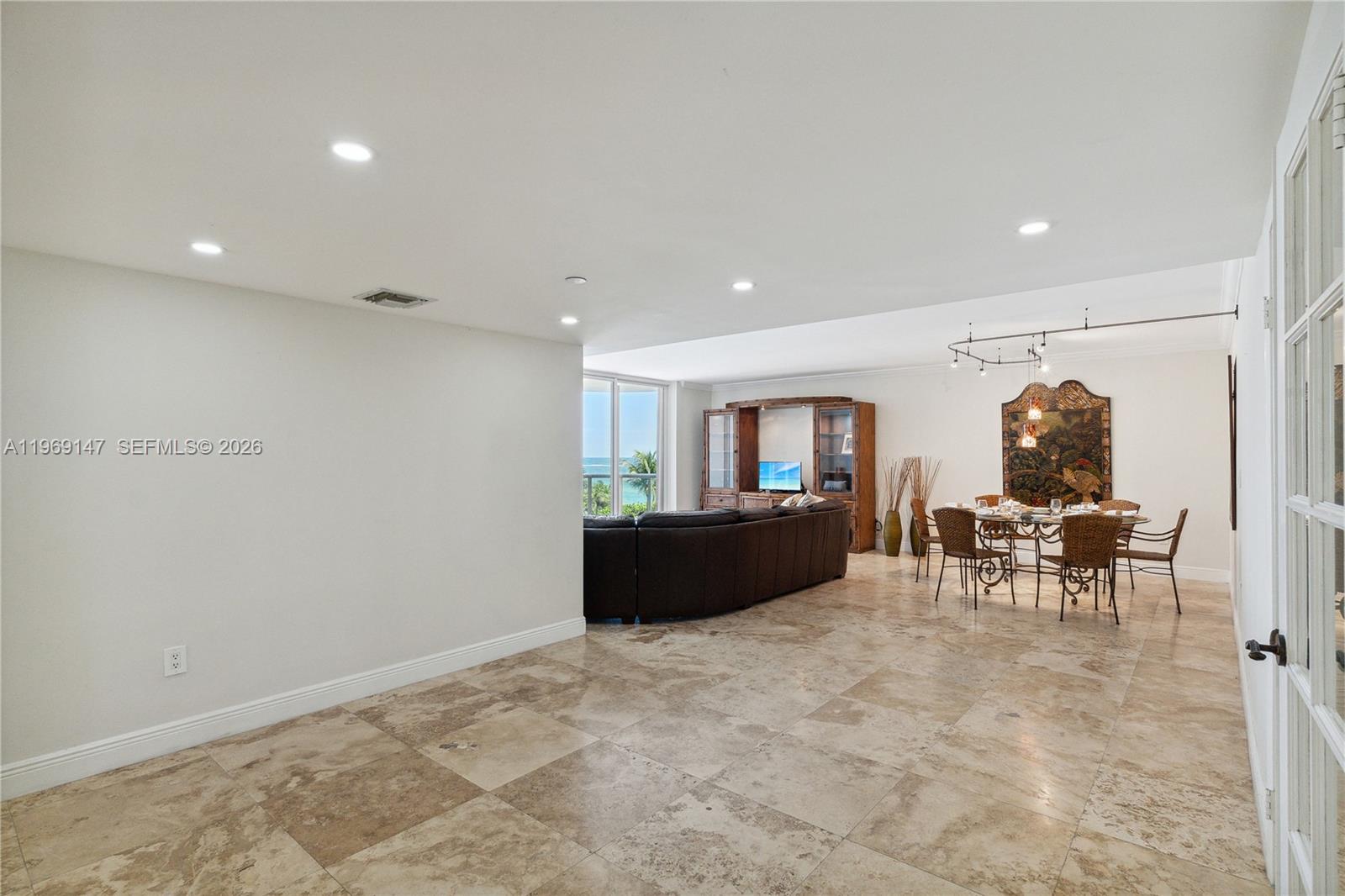 8855 Collins Ave #4B Surfside, FL 33154