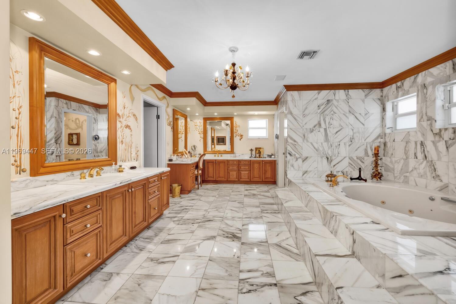 8840 SW 102nd Ter Miami, FL 33176