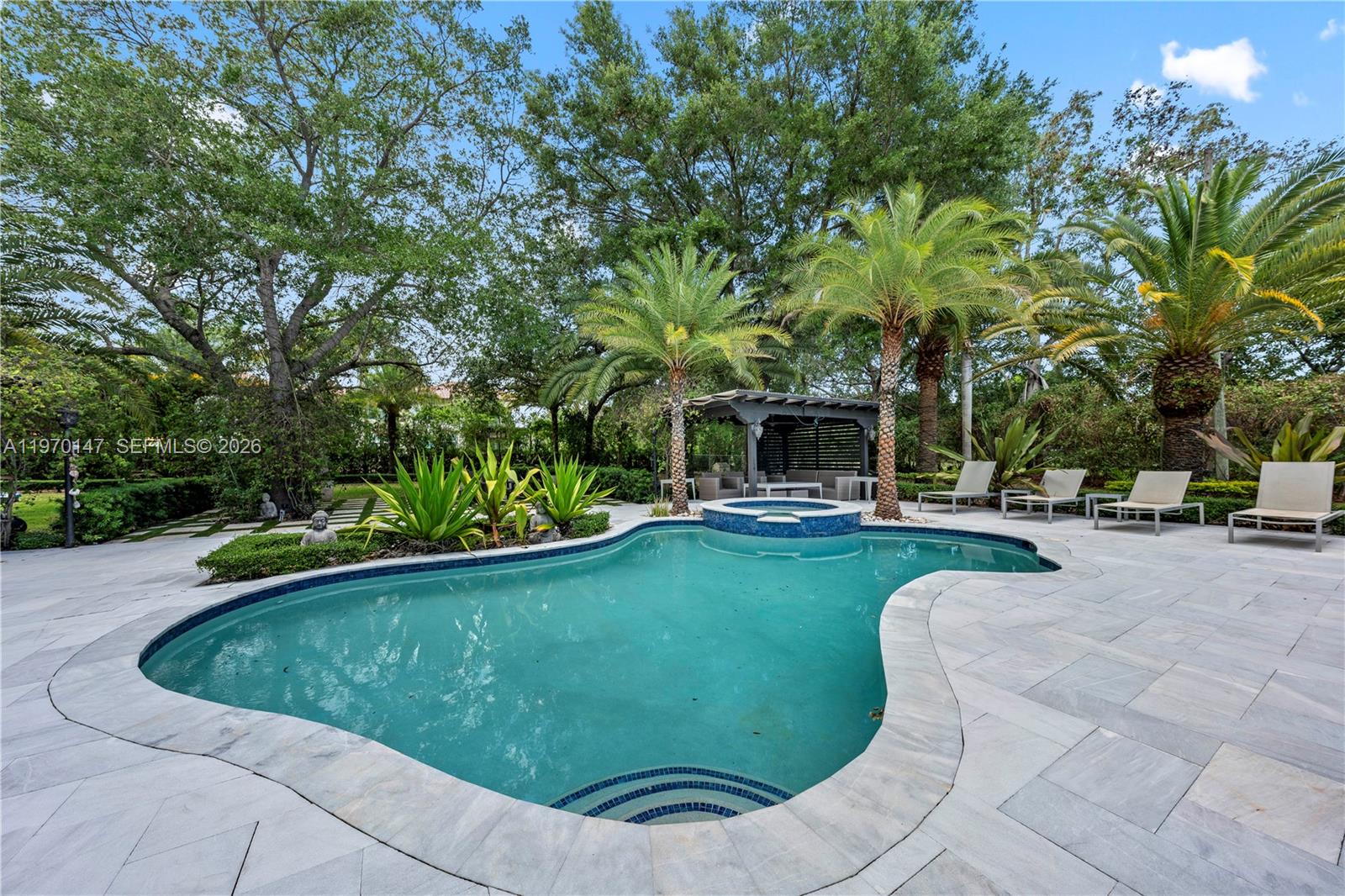 8801 SW 124th St Miami, FL 33176