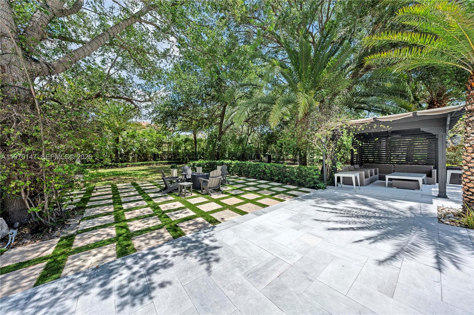 8801 SW 124th St Miami, FL 33176