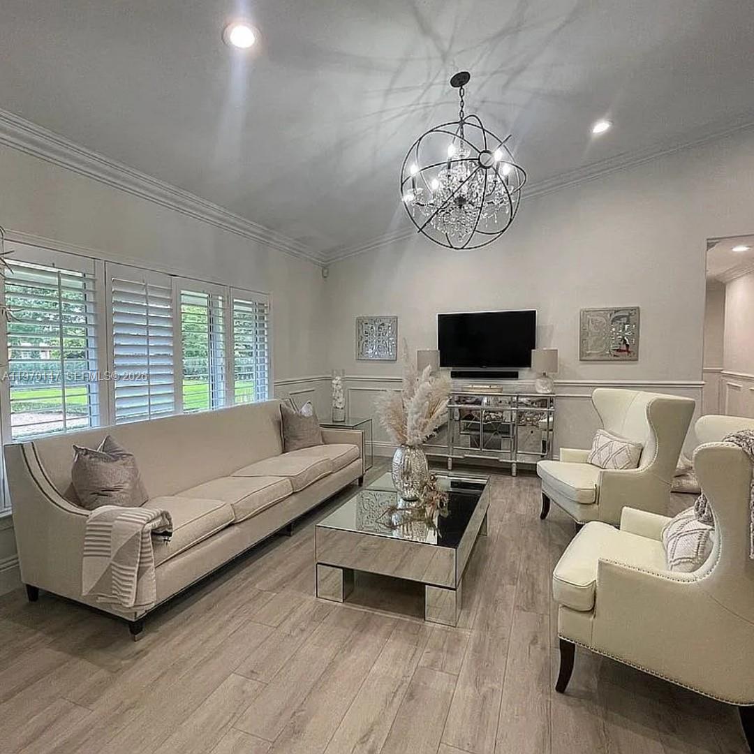 8801 SW 124th St Miami, FL 33176