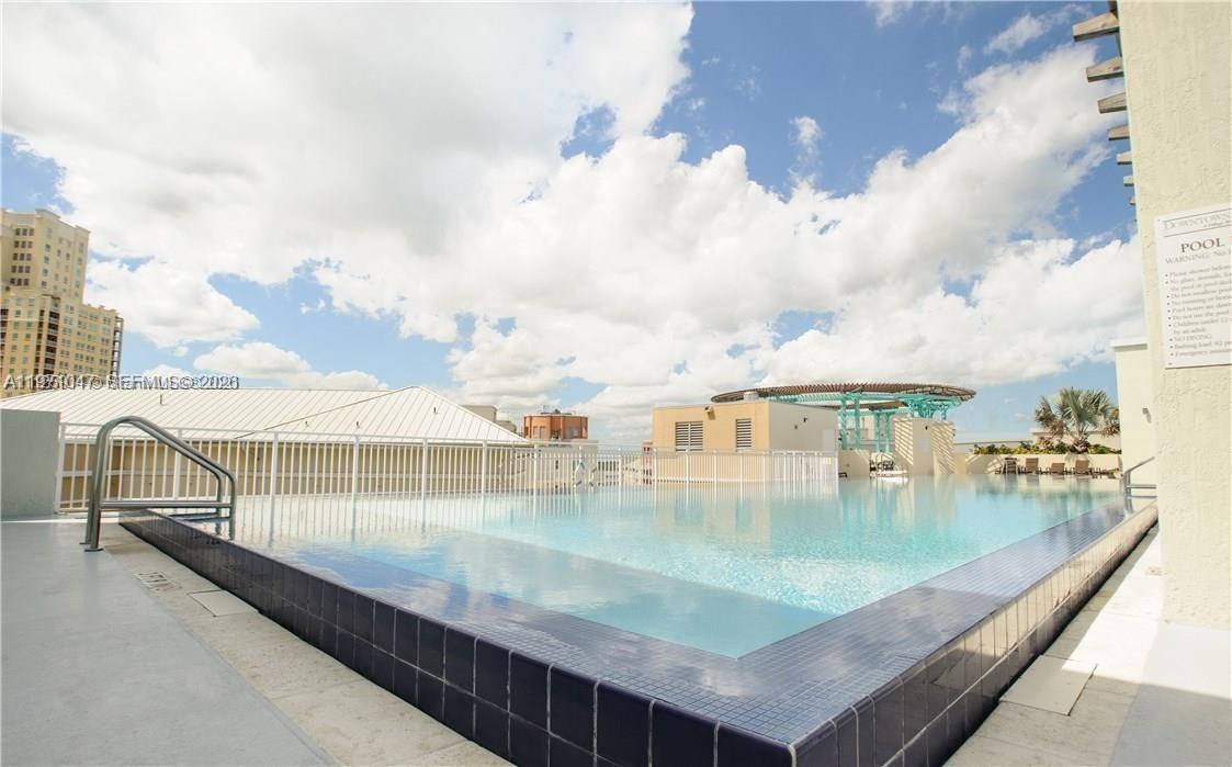 7275 SW 90th St #C312 Miami, FL 33156