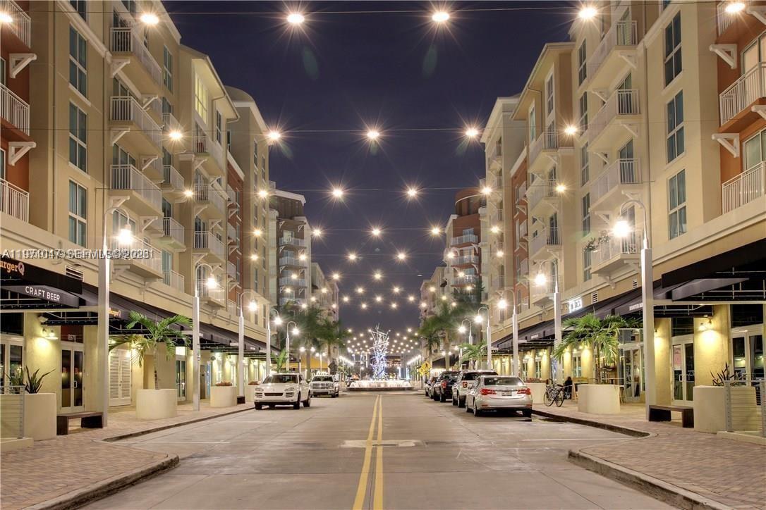 7275 SW 90th St #C312 Miami, FL 33156