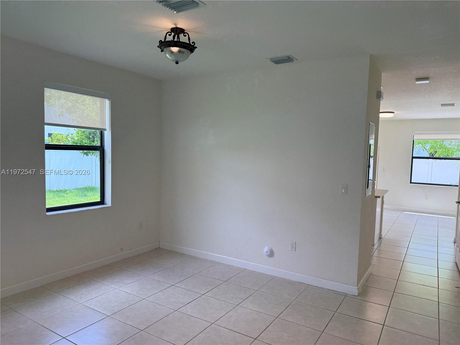 10623 W 33rd Ct #10623 Hialeah, FL 33018
