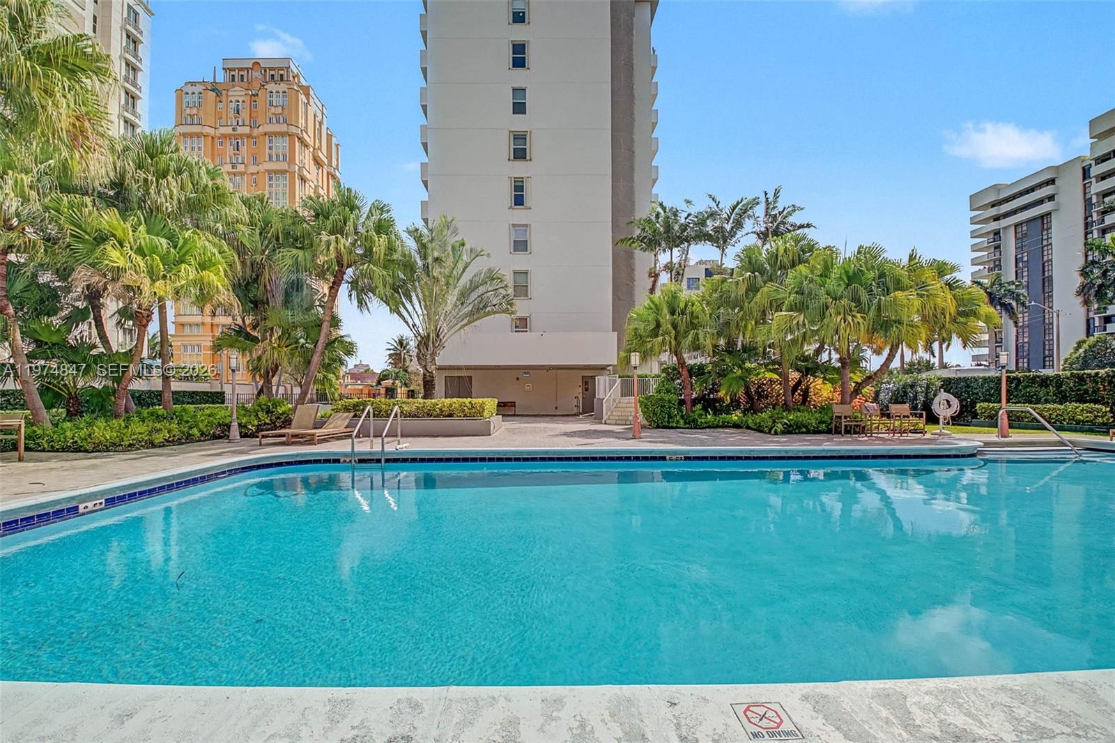 625 Biltmore Way #102 Coral Gables, FL 33134