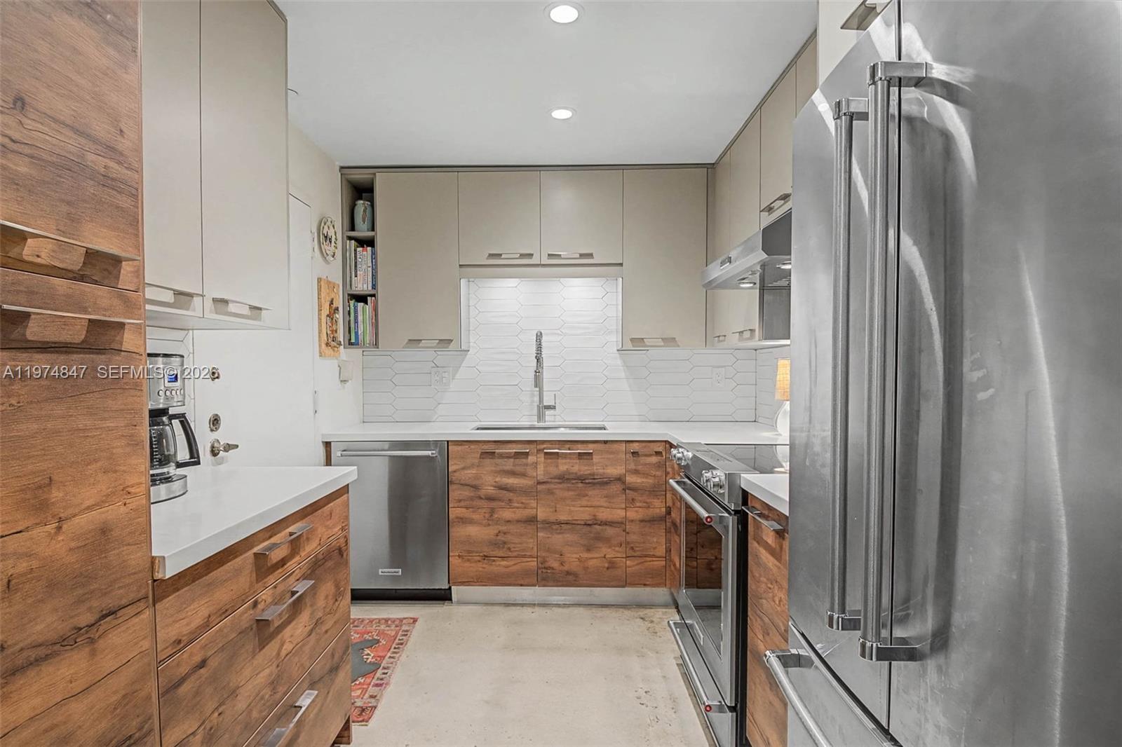 625 Biltmore Way #102 Coral Gables, FL 33134