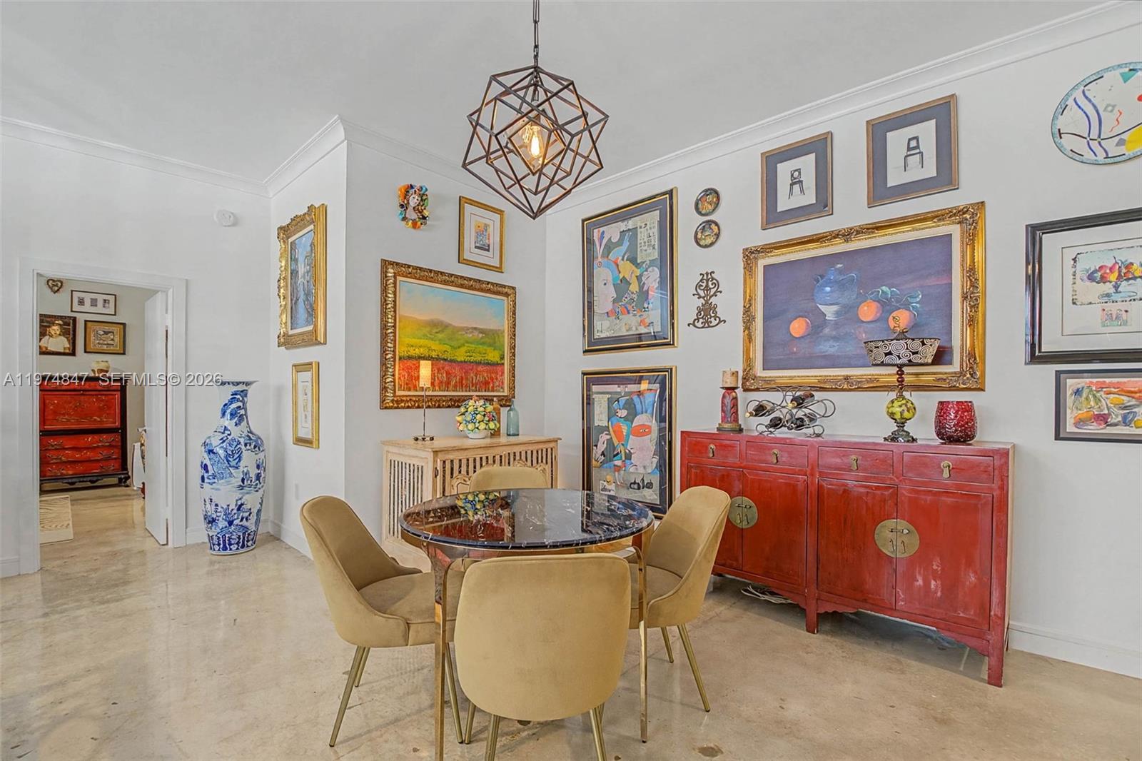 625 Biltmore Way #102 Coral Gables, FL 33134