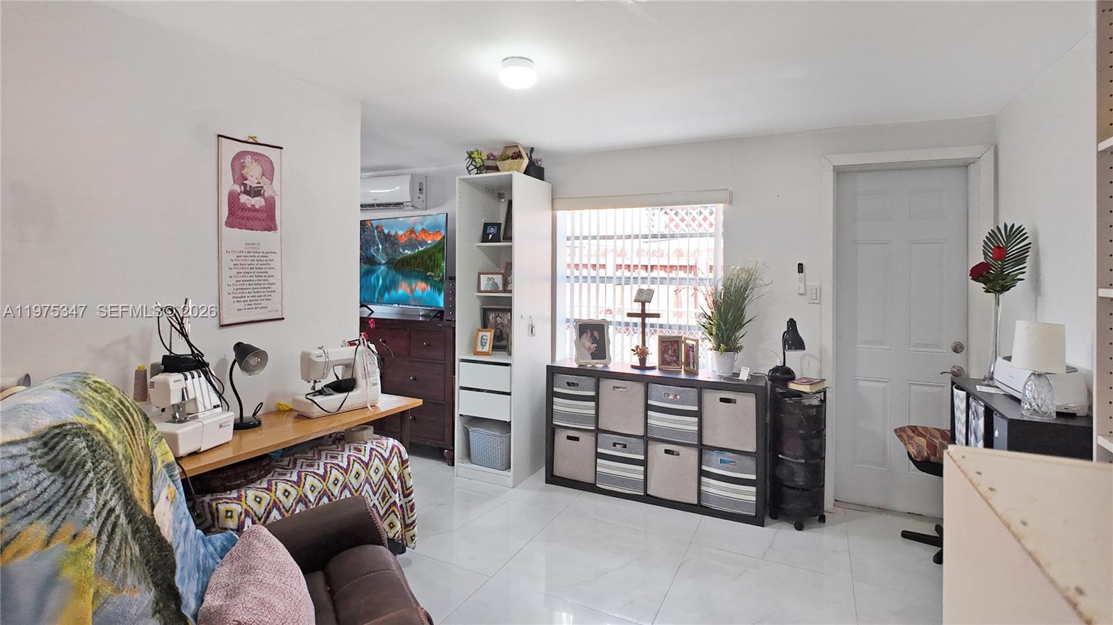 1461 E 7th Ct Hialeah, FL 33010