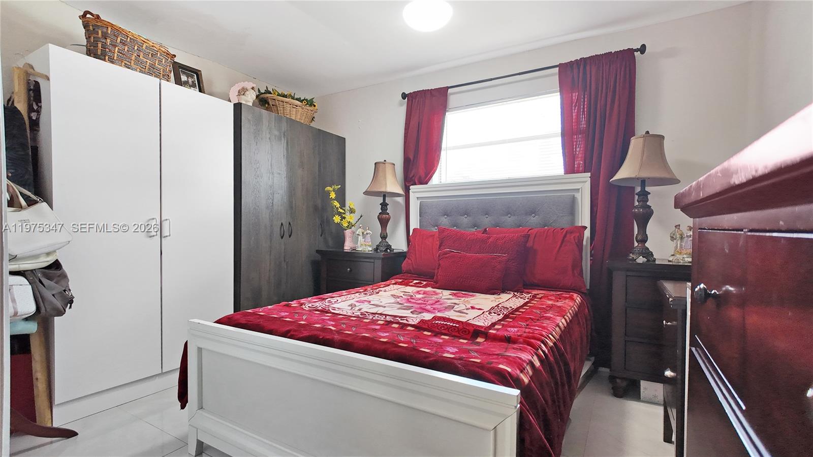 1461 E 7th Ct Hialeah, FL 33010