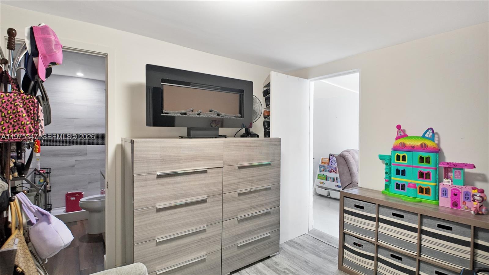 1461 E 7th Ct Hialeah, FL 33010