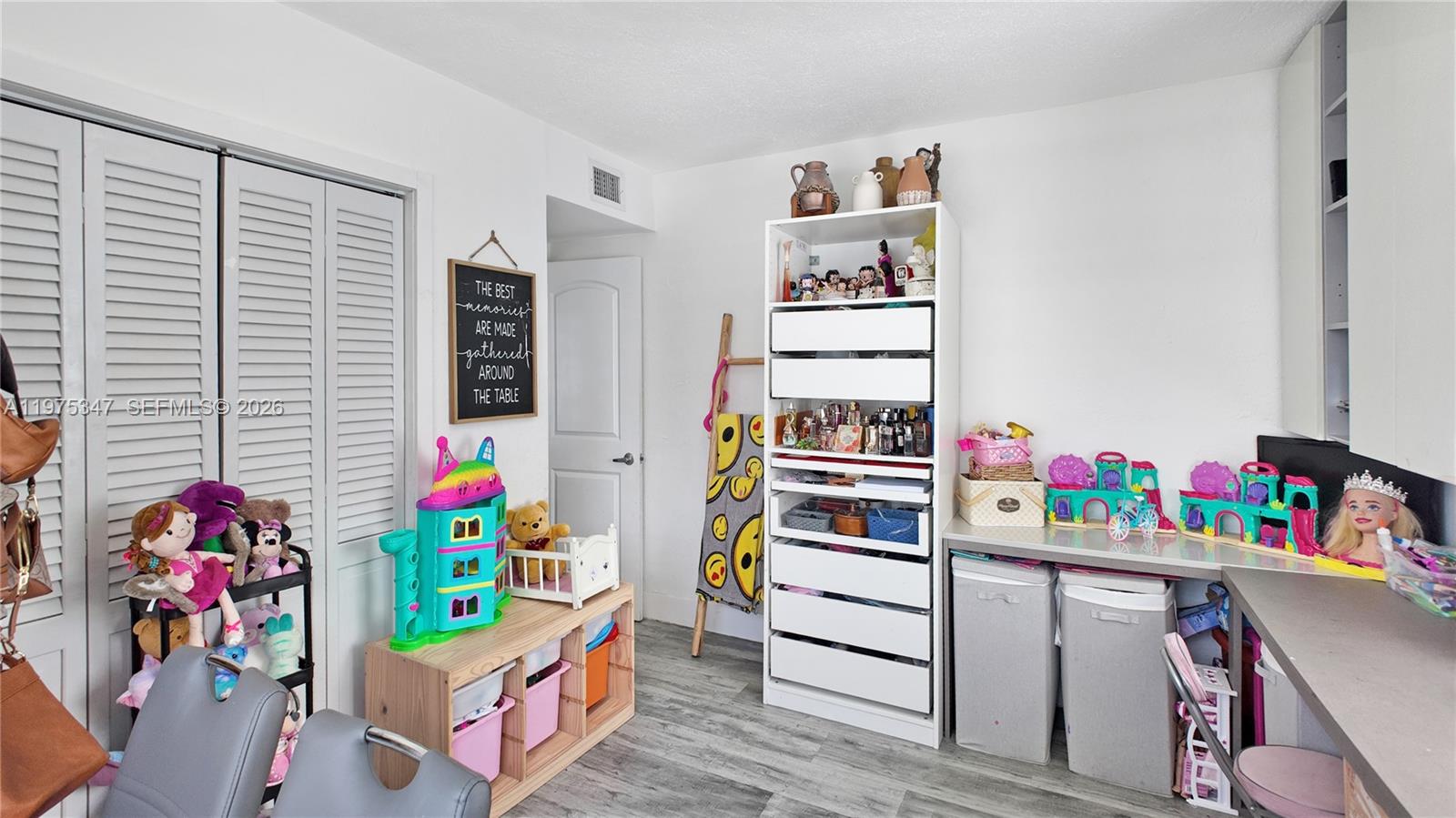 1461 E 7th Ct Hialeah, FL 33010