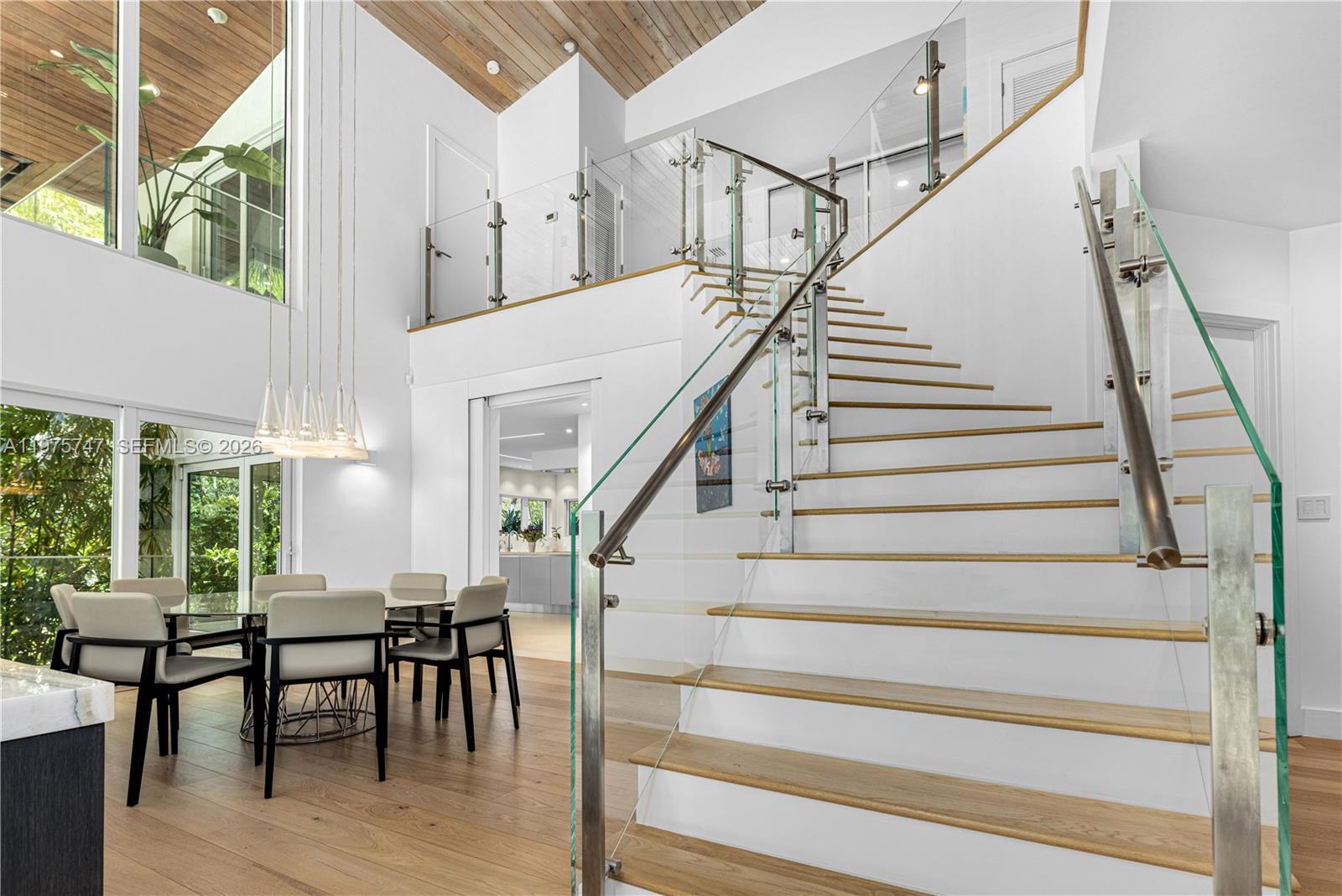 7150 W Lago Dr Coral Gables, FL 33143