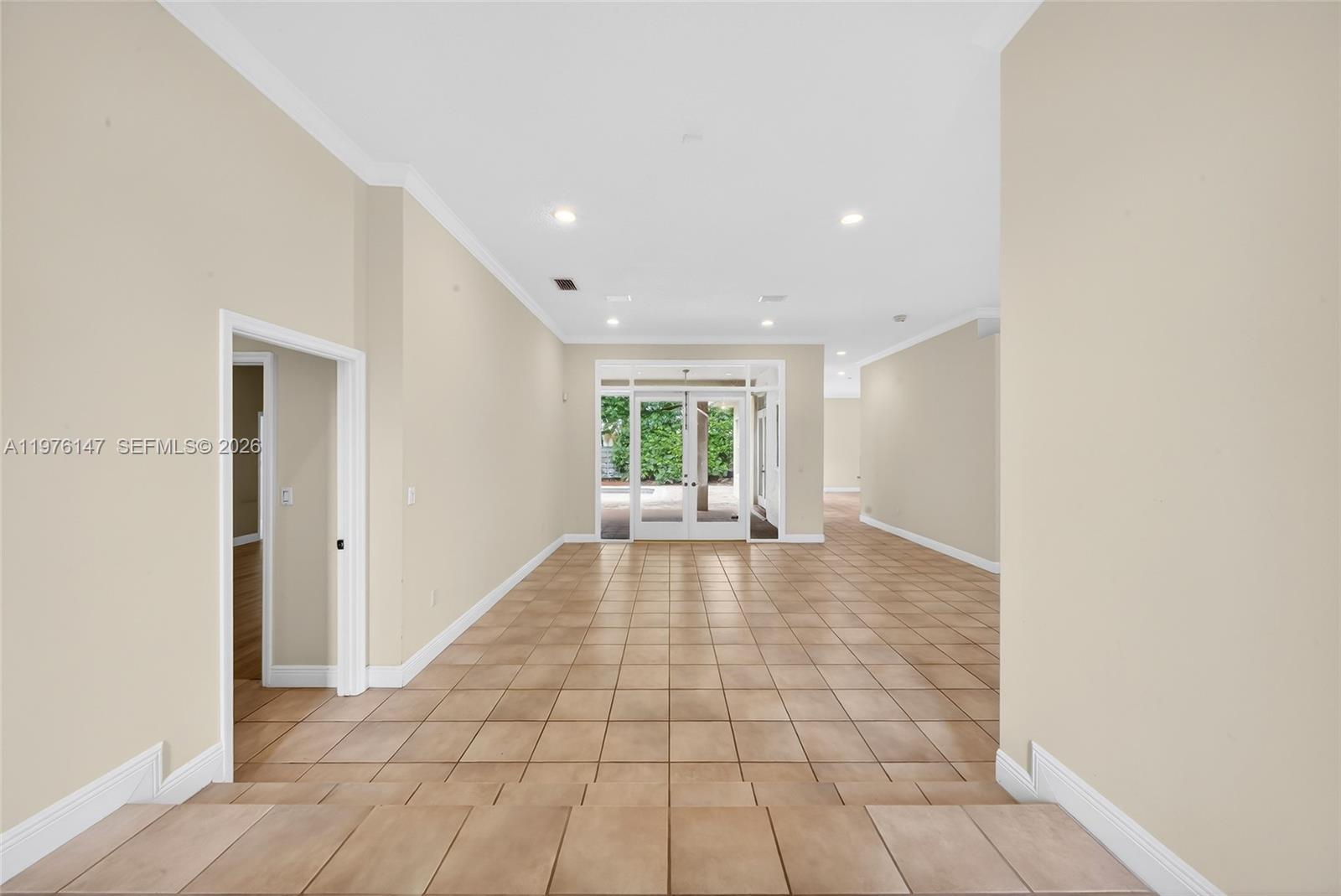 14040 SW 83rd Ct Palmetto Bay, FL 33158