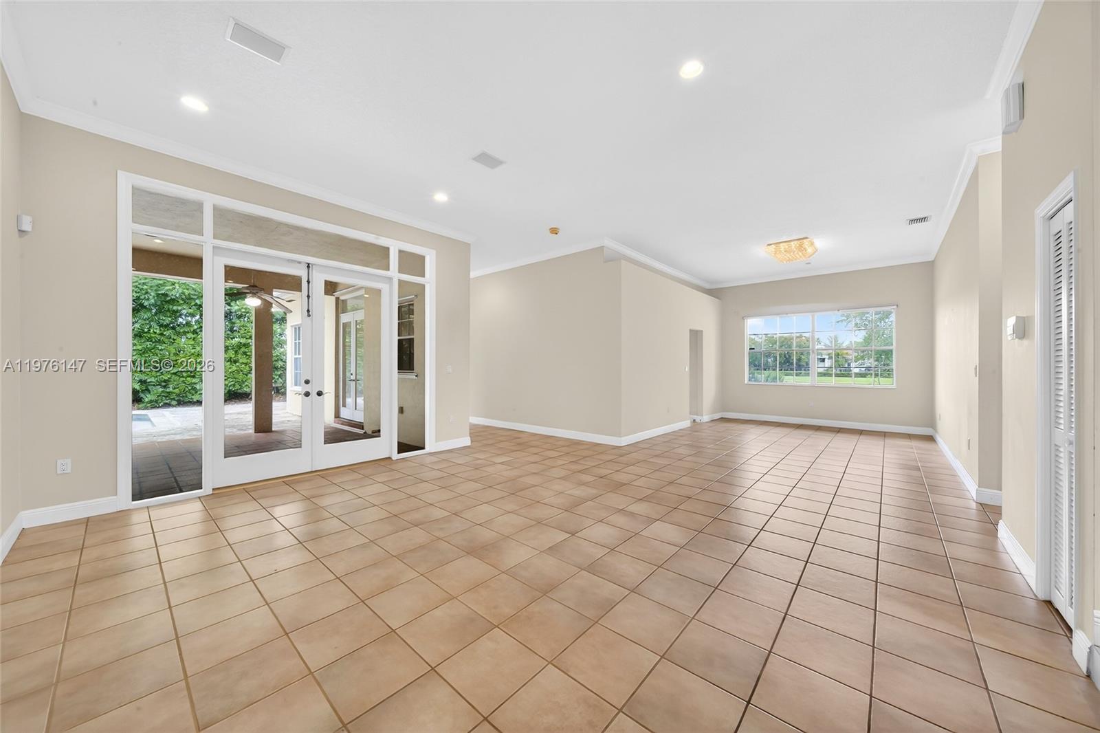 14040 SW 83rd Ct Palmetto Bay, FL 33158