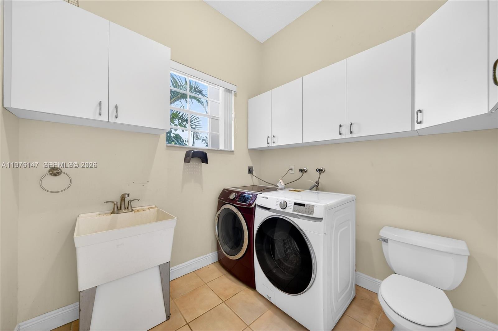 14040 SW 83rd Ct Palmetto Bay, FL 33158