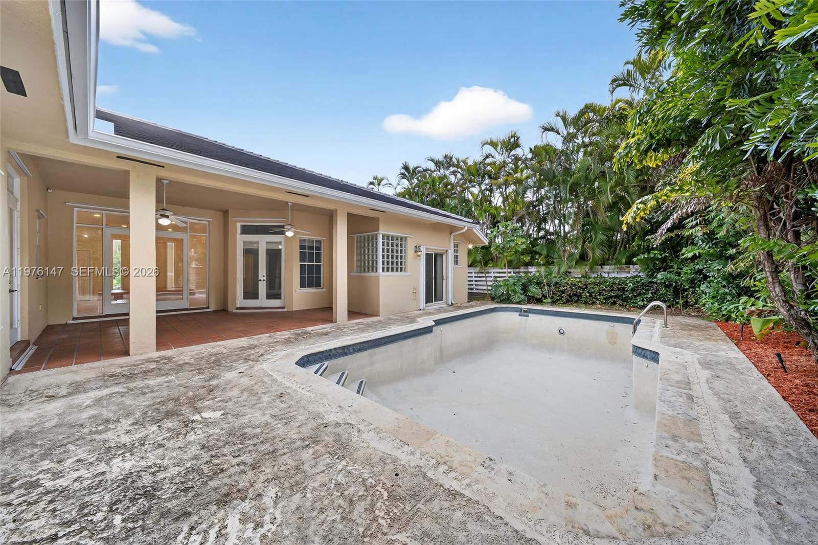 14040 SW 83rd Ct Palmetto Bay, FL 33158