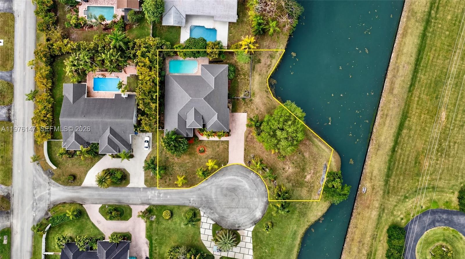 14040 SW 83rd Ct Palmetto Bay, FL 33158