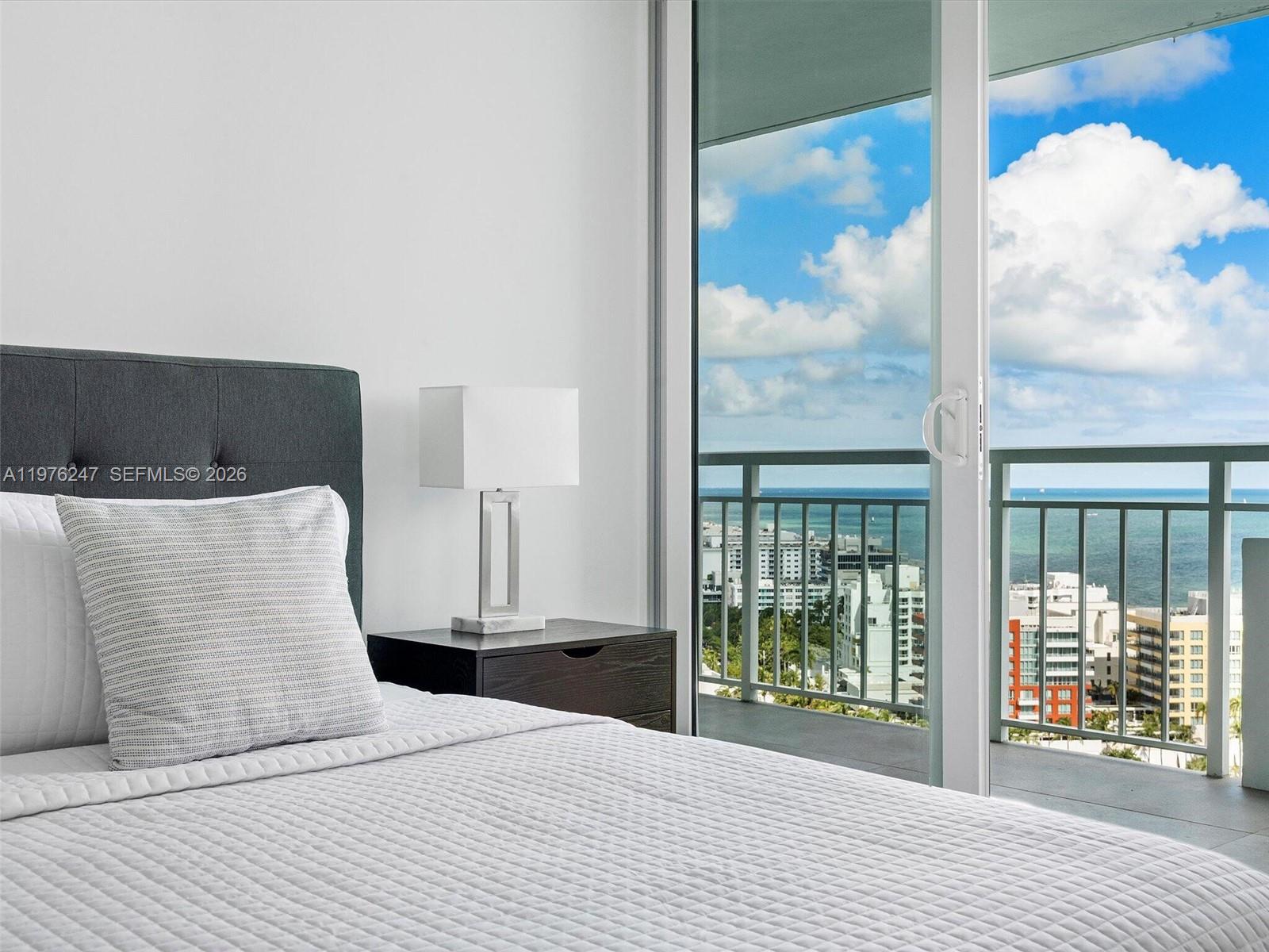 image South Pointe Towers13