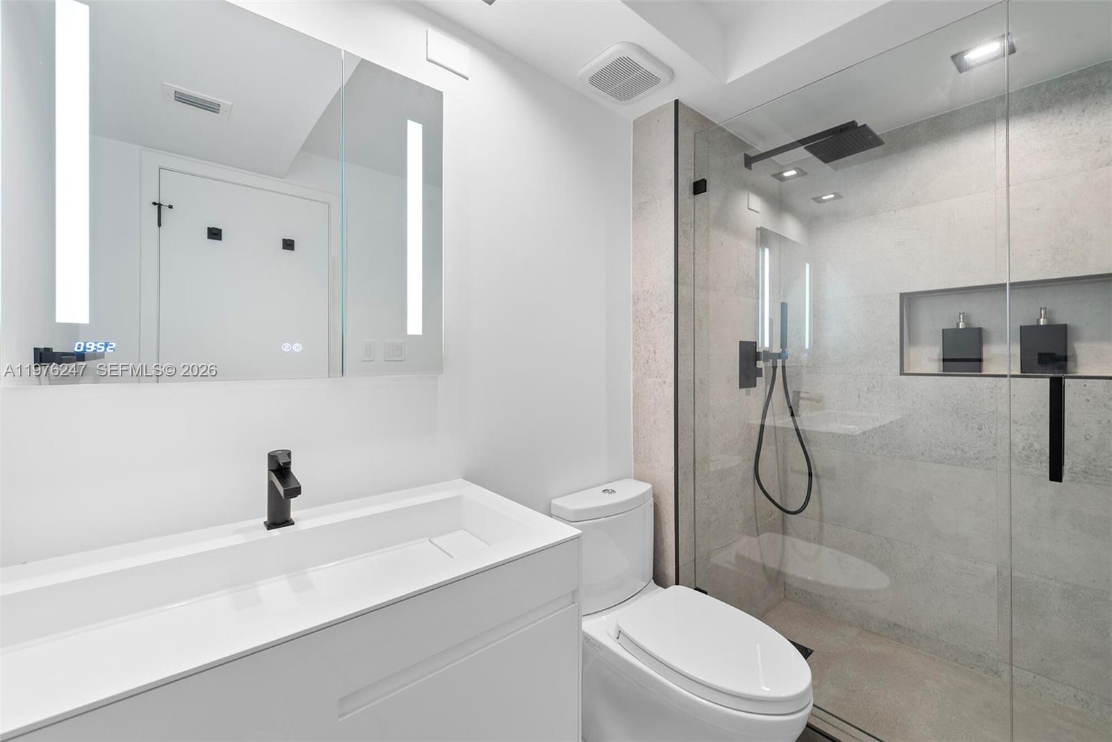 image South Pointe Towers16