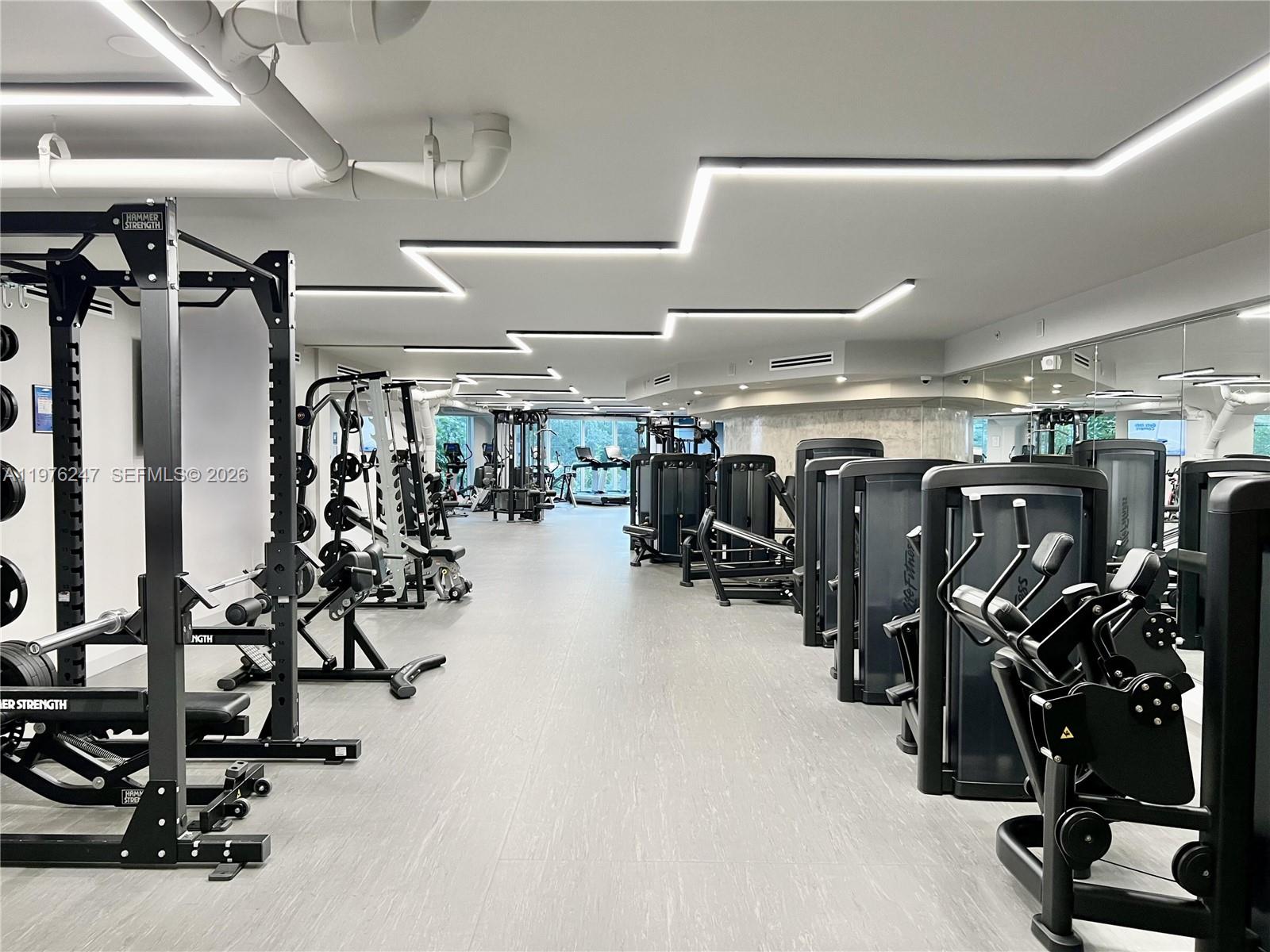 image South Pointe Towers34