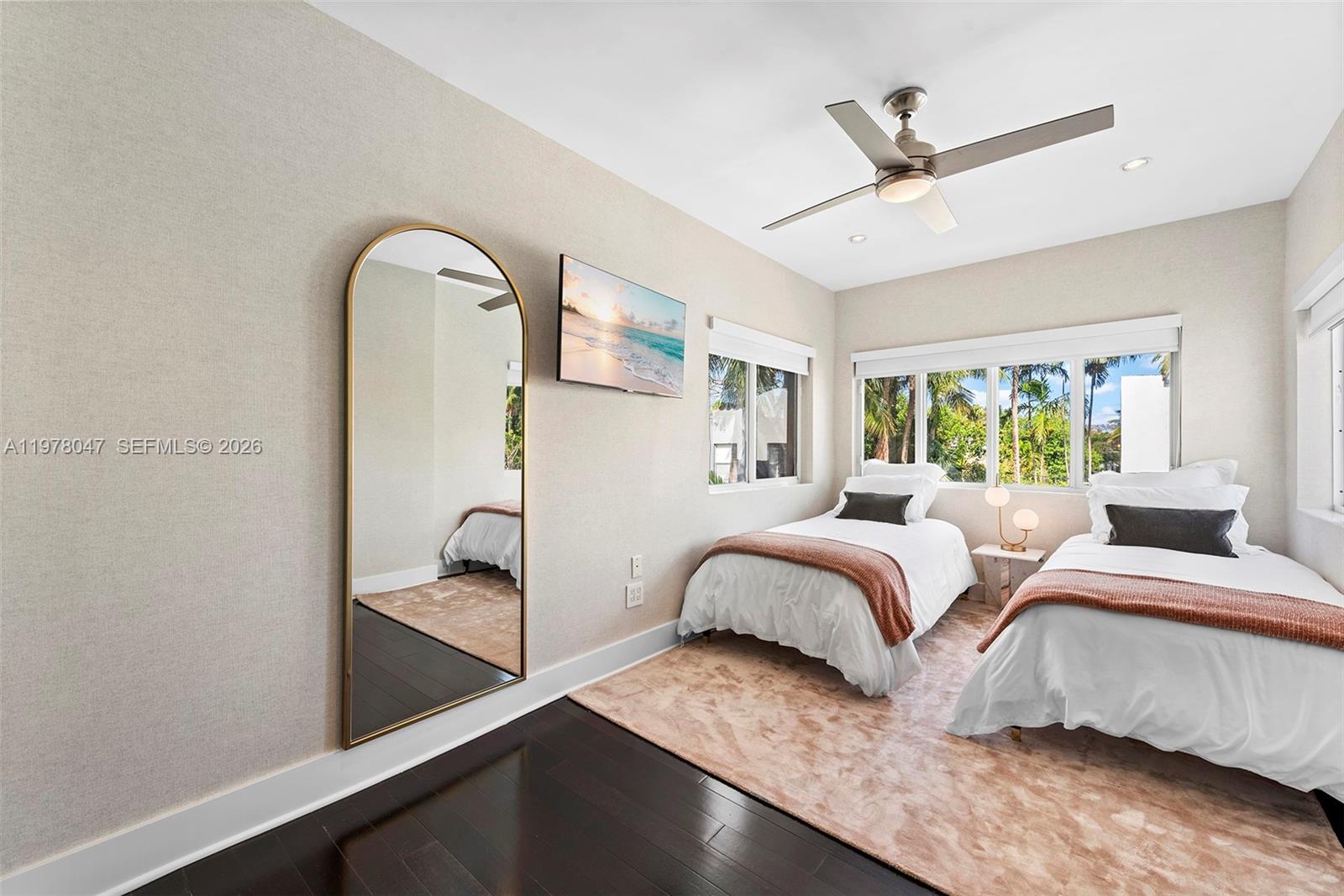 3483 Chase Ave Miami Beach, FL 33140