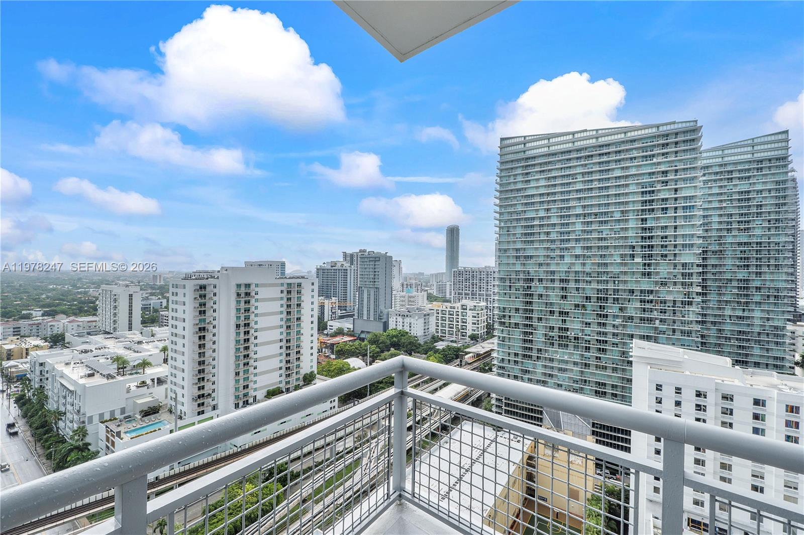 image Infinity at Brickell9