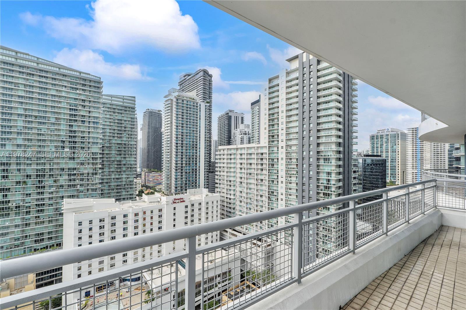 image Infinity at Brickell10