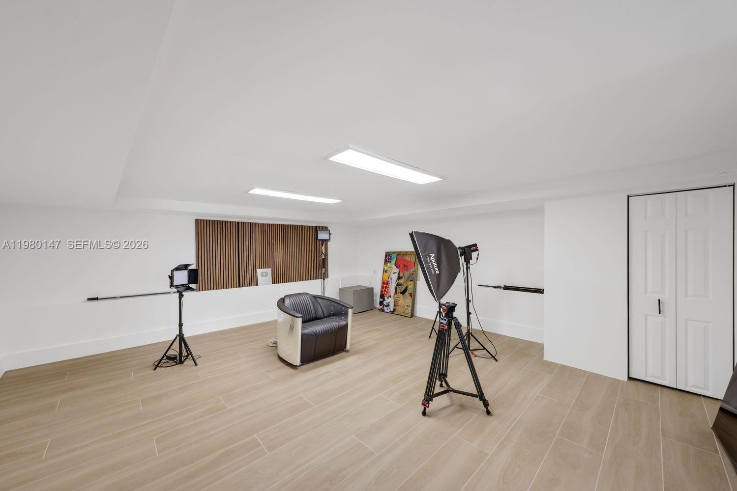 3927 NE 171st St #C North Miami Beach, FL 33160