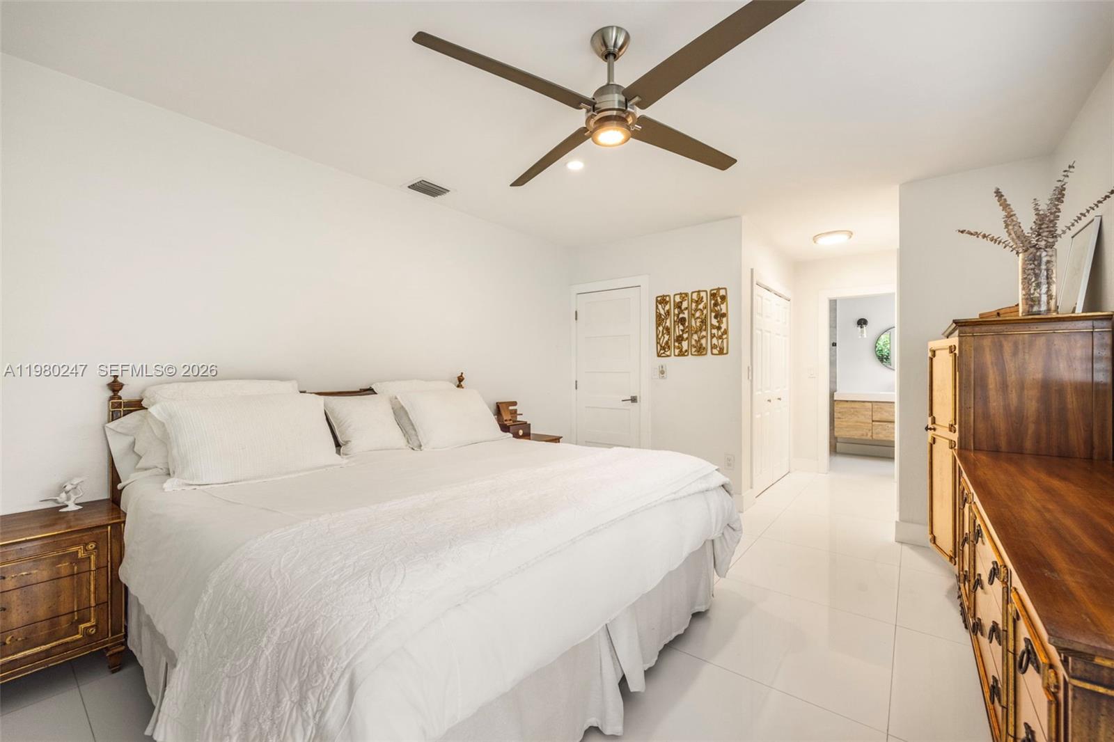 6609 SW 62nd Ter South Miami, FL 33143