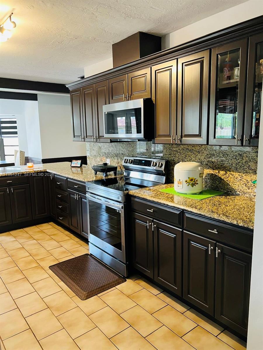 17100 SW 274th St Homestead, FL 33031