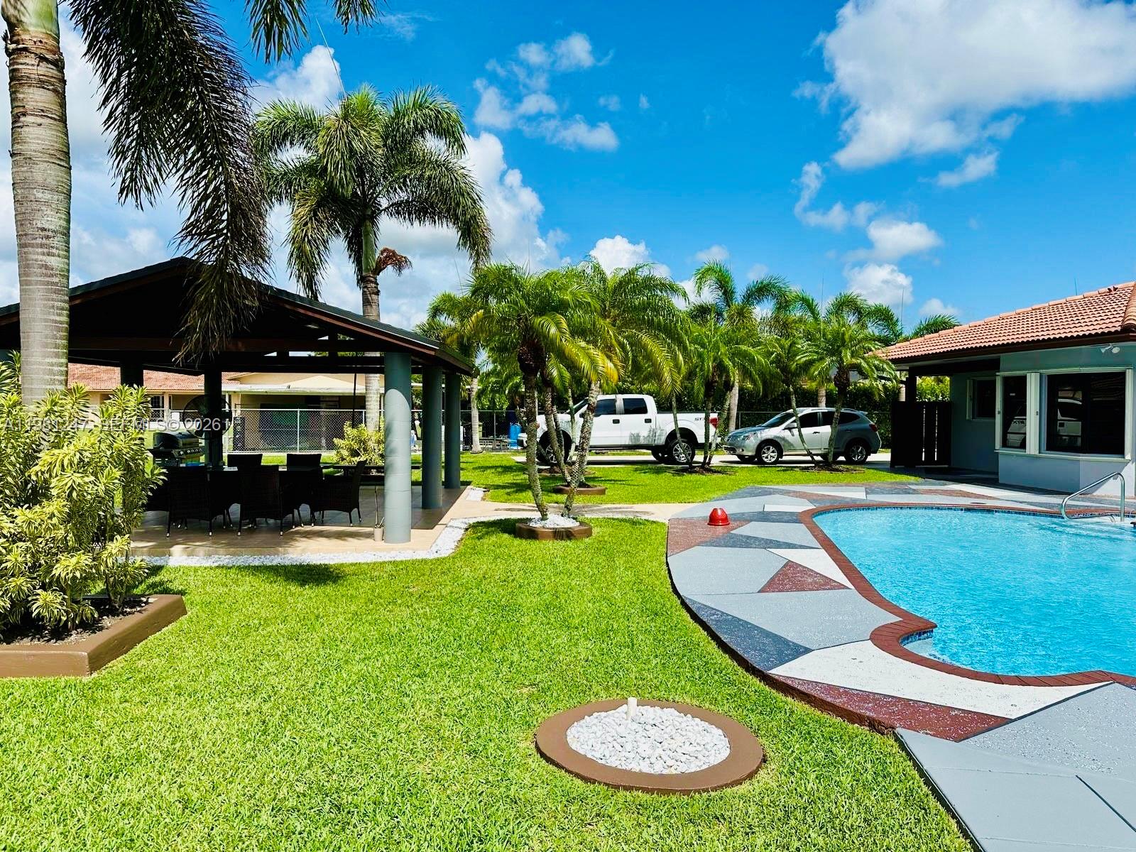 17100 SW 274th St Homestead, FL 33031