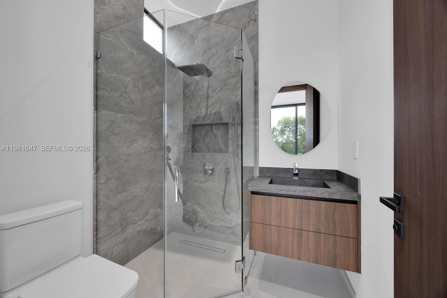 4231 SW 11th St Miami, FL 33134