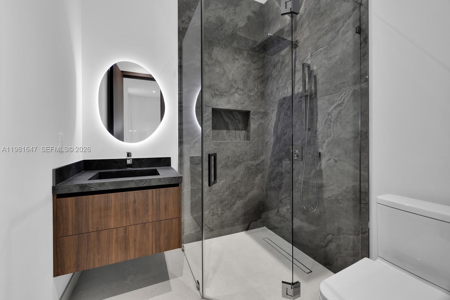 4231 SW 11th St Miami, FL 33134