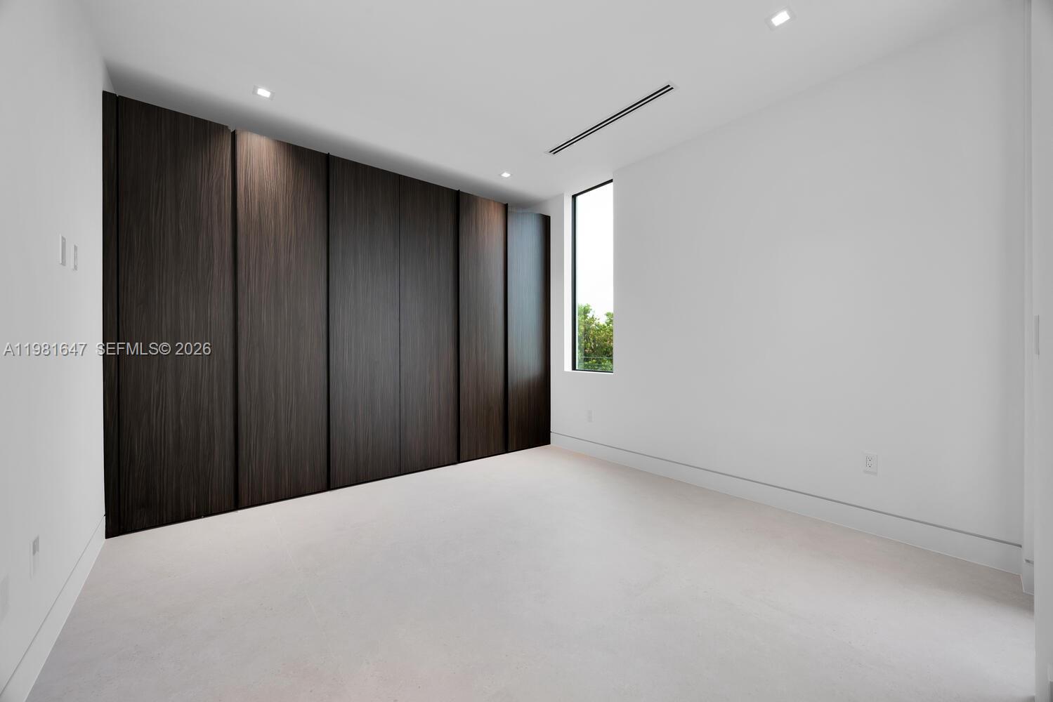 4231 SW 11th St Miami, FL 33134