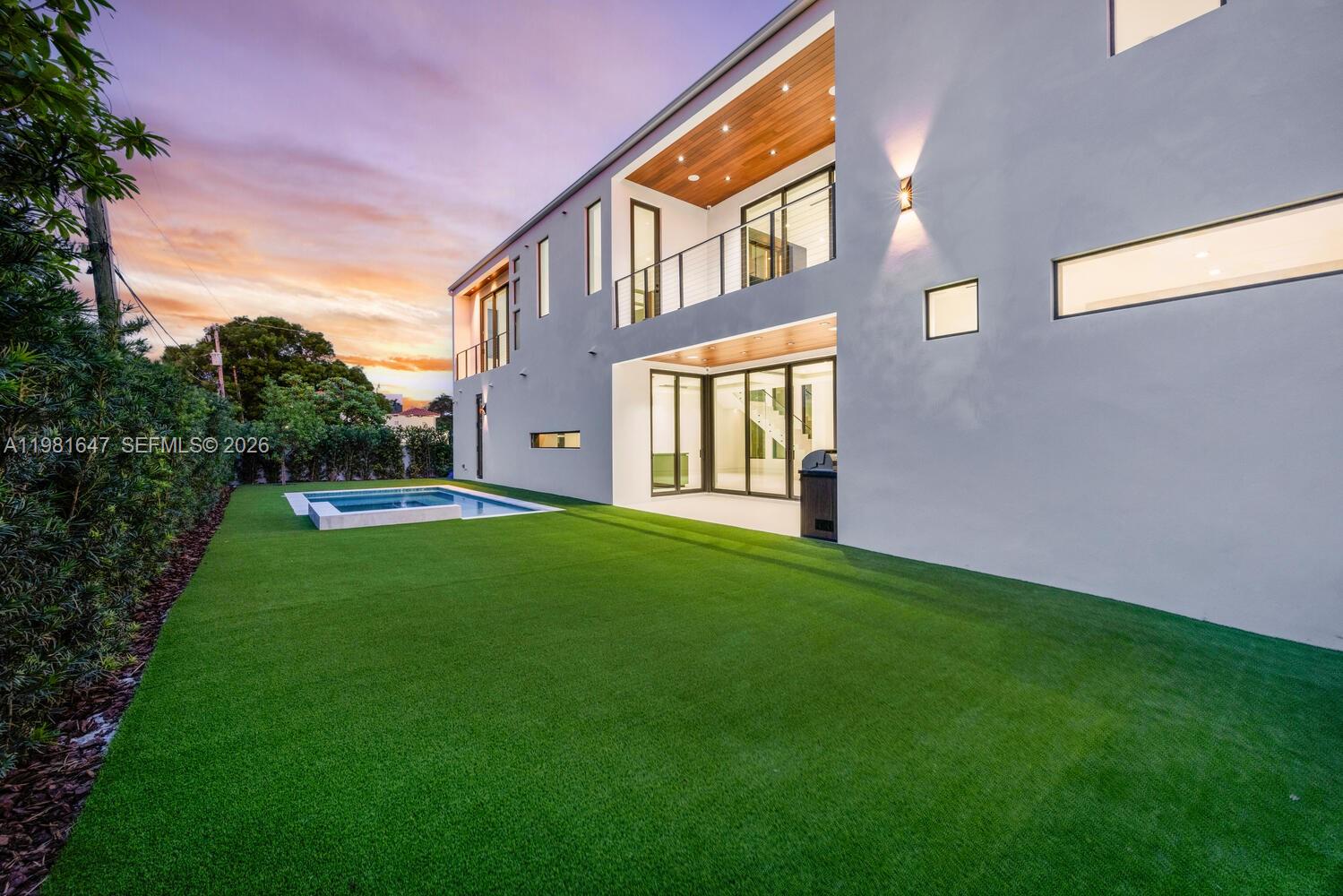 4231 SW 11th St Miami, FL 33134