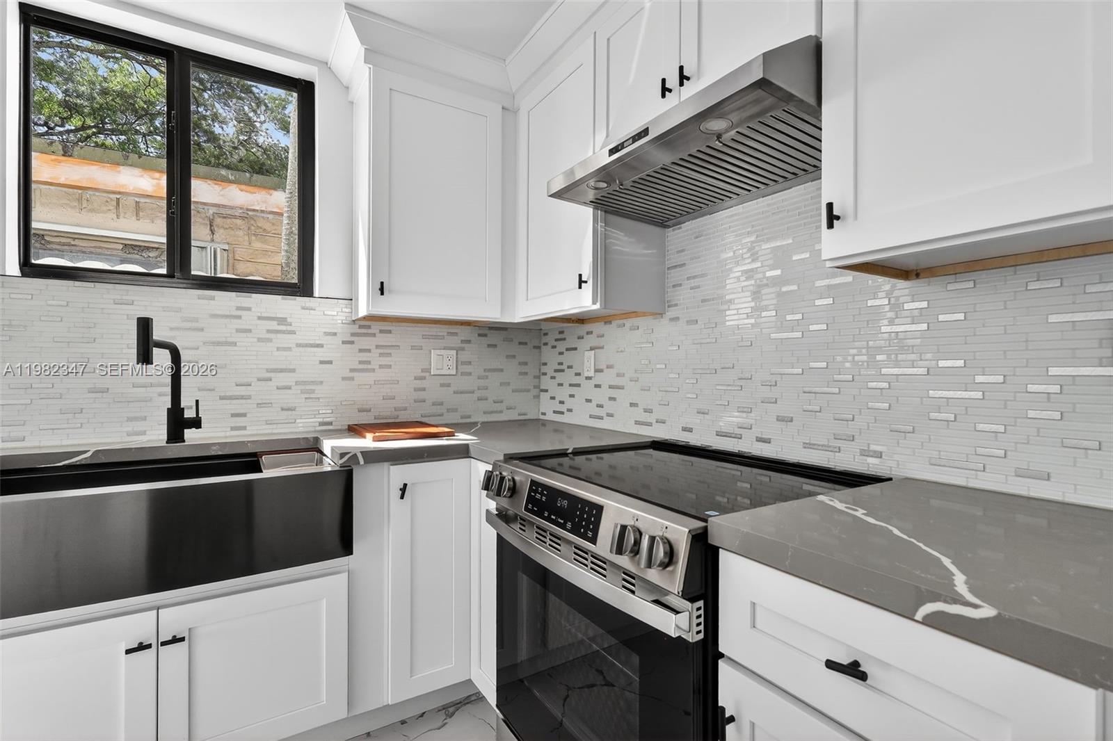 4313 NW 32nd Ave #4313 Miami, FL 33142