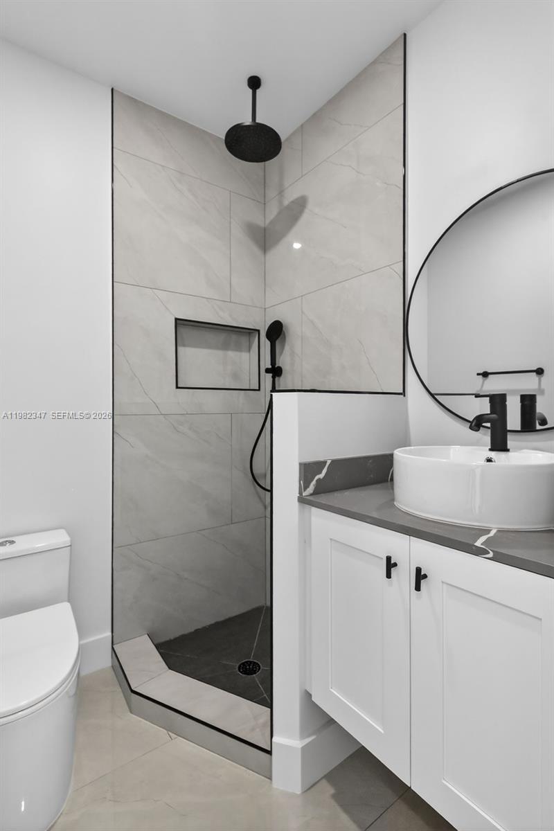 4313 NW 32nd Ave #4313 Miami, FL 33142