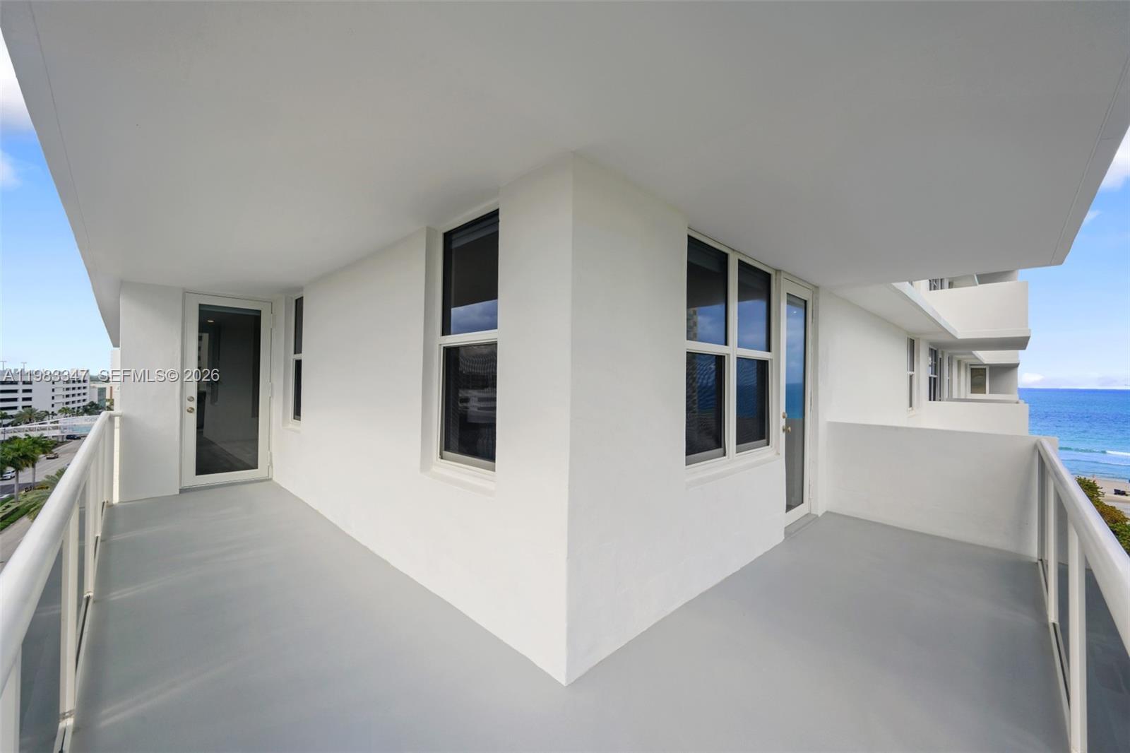 3725 S Ocean Dr #924 Hollywood, FL 33019