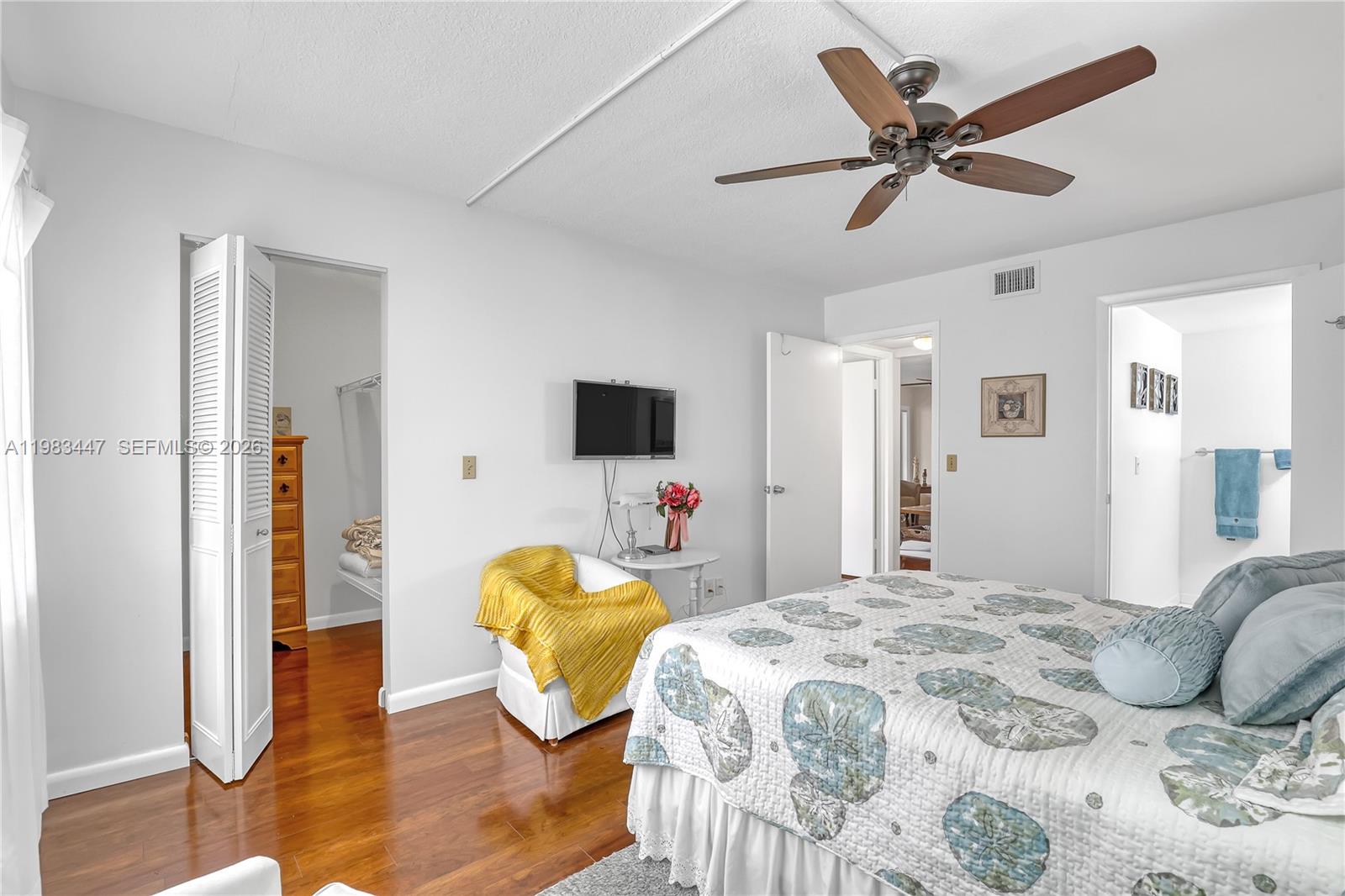 Undisclosed Address Green Acres, FL 33463