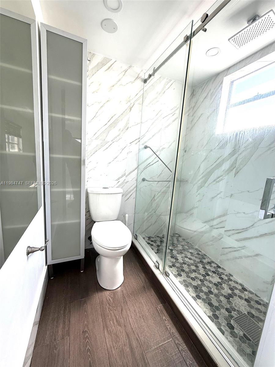 1150 Collins Ave #301 Miami Beach, FL 33139