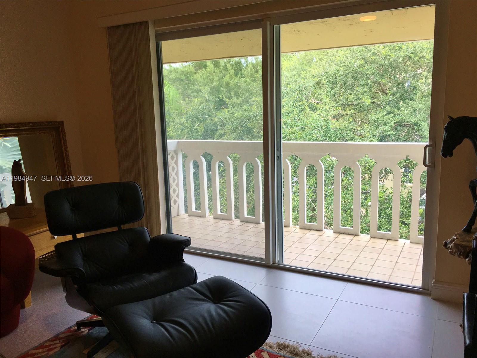 100 Edgewater Dr #342 Coral Gables, FL 33133