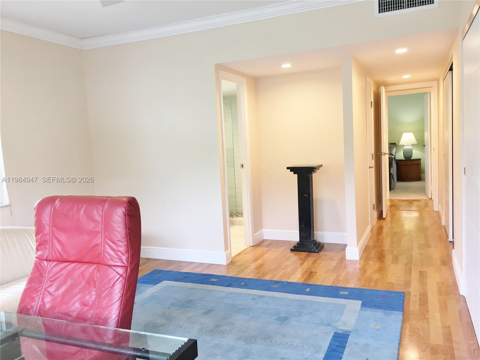 100 Edgewater Dr #342 Coral Gables, FL 33133